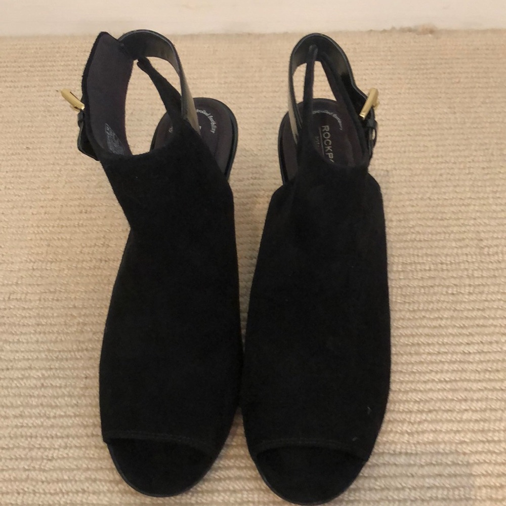 BLACK ROCKPORT BOOTIES